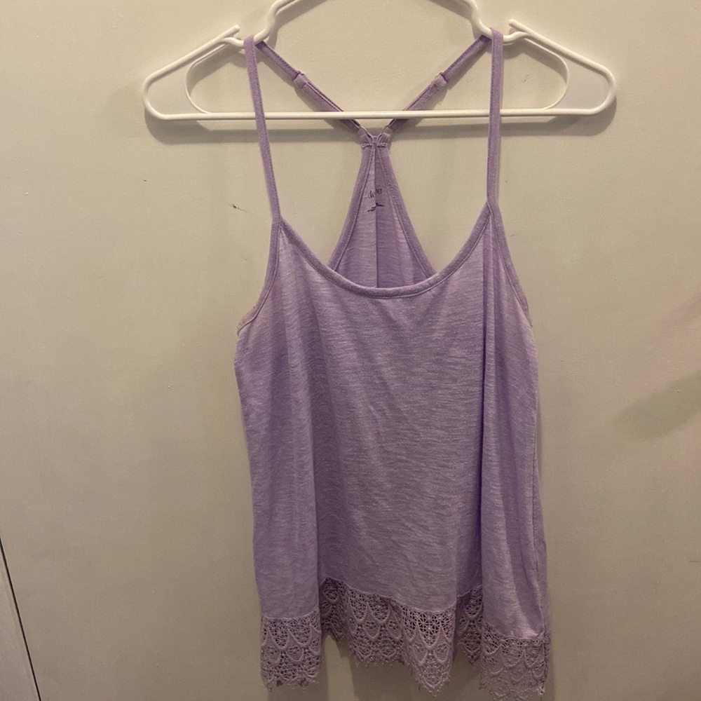 ❗️LAST CHANCE- Lilac Racerback Lace Tank Top❗️